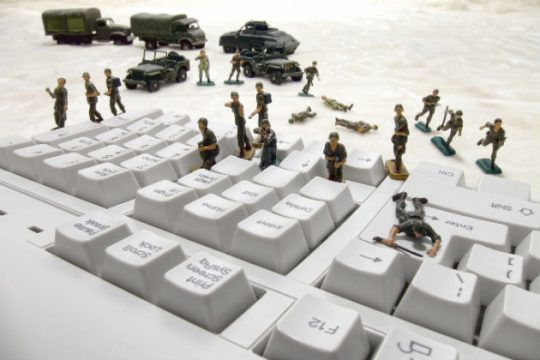 Εντολή της αμερικανικής κυβέρνησης για 4.000 κυβερνο-επιθέσεις το μήνα