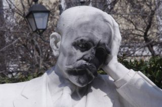 Ένα καθολικό βιβλίο για το έργο του Παλαμά