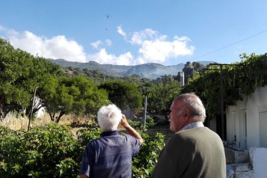 Στις φλόγες ξανά η νότια Κρήτη