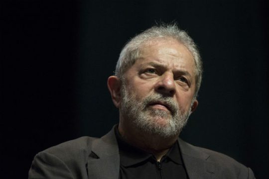 Ο Λούλα στο εδώλιο