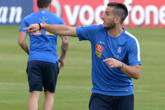 Τα «ρίχνει» στον Ολυμπιακό για Μανωλά
