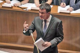 «Να μάθουμε να ζούμε με την απειλή»