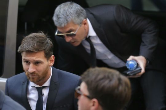 Ποινή φυλάκισης 21 μηνών στον Μέσι για φοροδιαφυγή