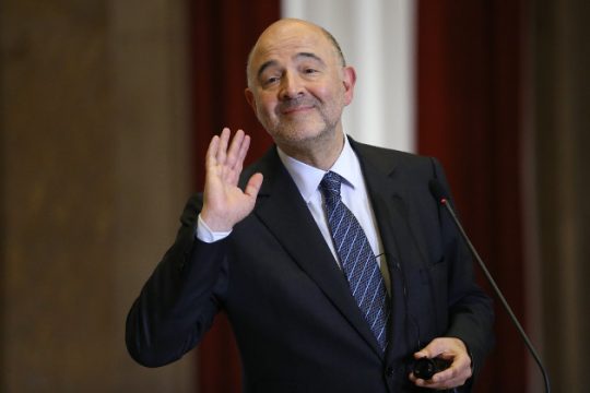 Στην Αθήνα ο Πιέρ Μοσκοβισί τη Δευτέρα