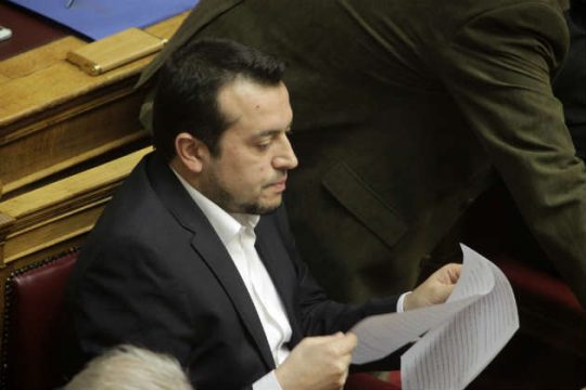 Κόντρα και αιχμές για τη δανειοδότηση των ΜΜΕ