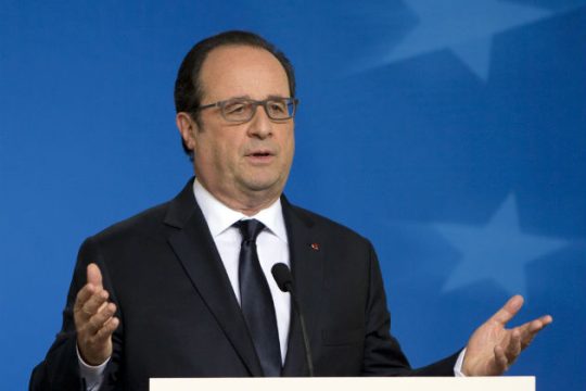 Σε ευρωπαϊκές χώρες περιοδεύει ο Ολάντ λόγω Brexit