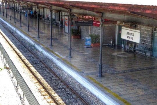 Κανονικά από Τρίτη τα δρομολόγια τρένων και προαστιακού