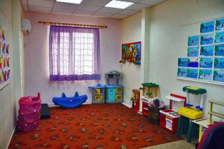 «Σκόνταψε» το πρόγραμμα για τη φιλοξενία παιδιών