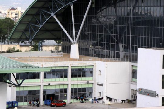 Μετέτρεψαν σε αρένα το παλέ τα κανάλια