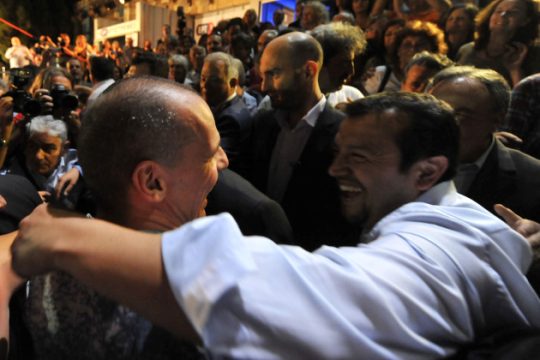 «Καρφιά» Παππά-Κοτζιά και απάντηση Βαρουφάκη