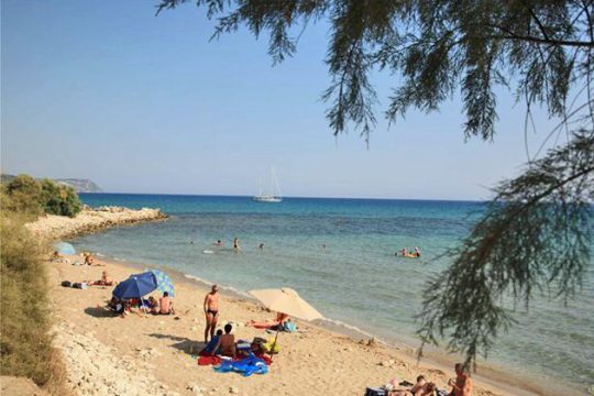 «Αποικία»