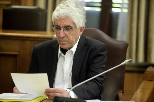 «Κορυφαίο πρόβλημα τα “θαλασσοδάνεια” που δόθηκαν στα κόμματα που άσκησαν εξουσία»