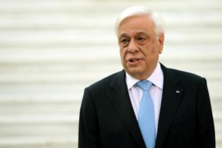 Κατά της απευθείας εκλογής από τον λαό ο ΠτΔ