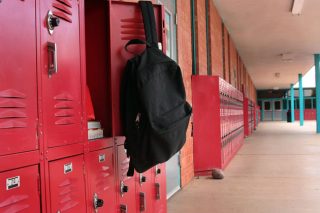 Ζητείται δικαίωση για την τρανς μαθήτρια