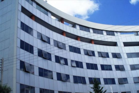 Δίδυμος διαγωνισμός για τρένα