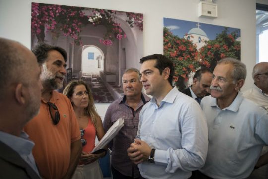 «Μόνος ιδιοκτήτης του αεροδρομίου, ο λαός της Πάρου»