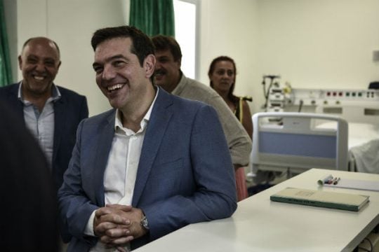Στα εγκαίνια του νοσοκομείου Σαντορίνης ο πρωθυπουργός