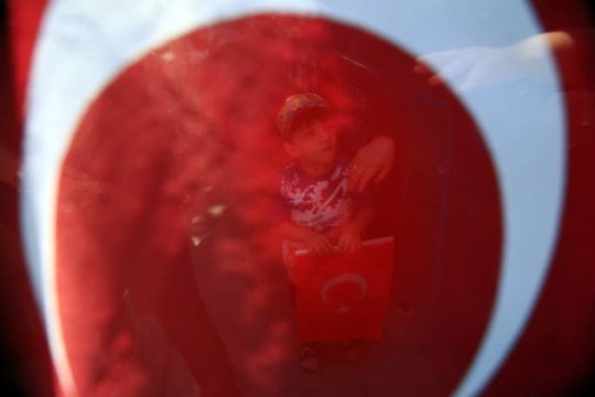 Σαρωτικό κύμα διώξεων στην Τουρκία