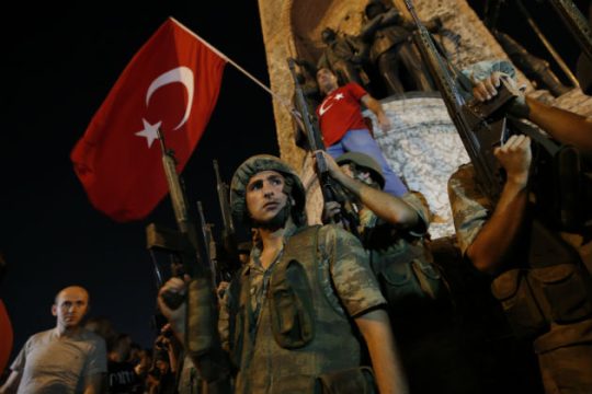 ΚΚΕ (μ-λ): «Οι κίνδυνοι για τους λαούς της περιοχής μεγαλώνουν»