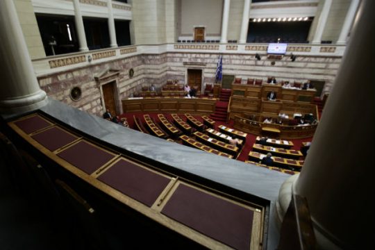 Πολιτική πίεση και ό,τι προκύψει