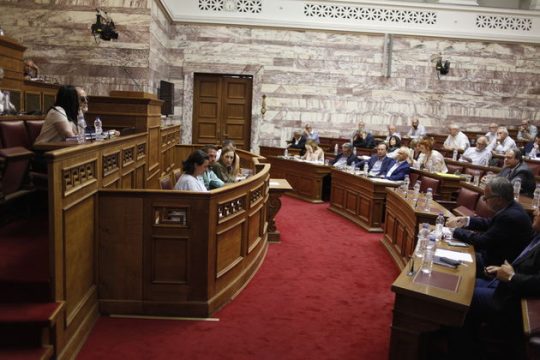 Αγώνας δρόμου για τους 200