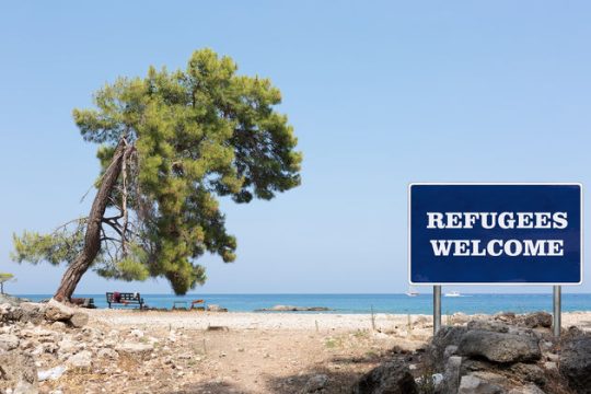Διασώζοντας «ξένους»