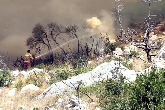 Δύσκολη η νύχτα στη Χίο