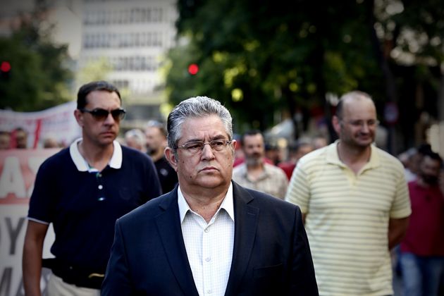 «Ξαναμοιράζουν την πίτα σε παλιά και νέα τζάκια»