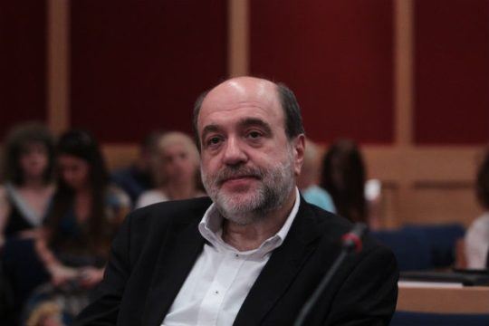 Καθησυχαστικός για έσοδα και στόχους ο Αλεξιάδης
