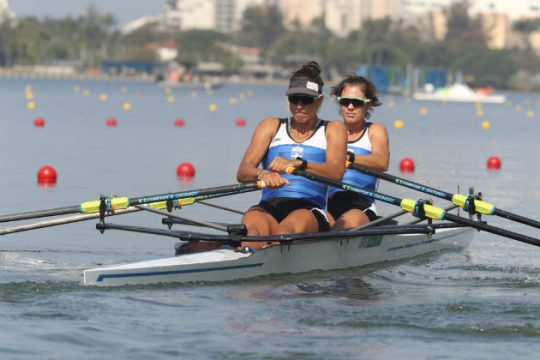 Δεν τα κατάφεραν τα ελληνικά κουπιά