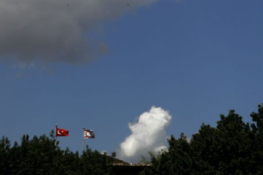 «Αφορμή διαρκούς εμπλοκής στην Κύπρο οι τουρκικές εγγυήσεις»