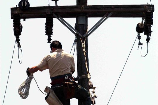 Τα «θερμά συλλυπητήρια» έγιναν καραμέλα