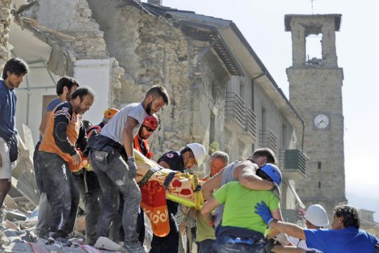 Τους λείπει η μέριμνα αλλά όχι η αλληλεγγύη