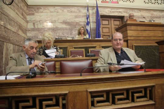 Καβγάς Φίλη – Κωνσταντόπουλου στη Μορφωτικών