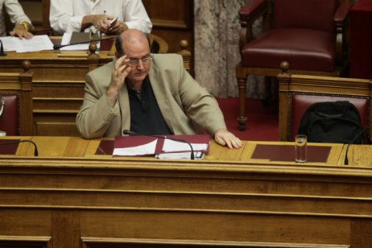 «Ασπίδα» για τους εκπαιδευτικούς της ιδιωτικής εκπαίδευσης