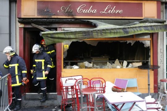 Δεκατρείς νέοι νεκροί από πυρκαγιά σε μπαρ