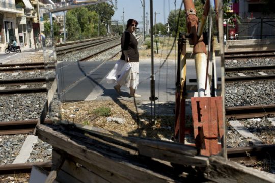 Ελλάδα: Τεράστιες, ακόμα, οι συνέπειες της κρίσης