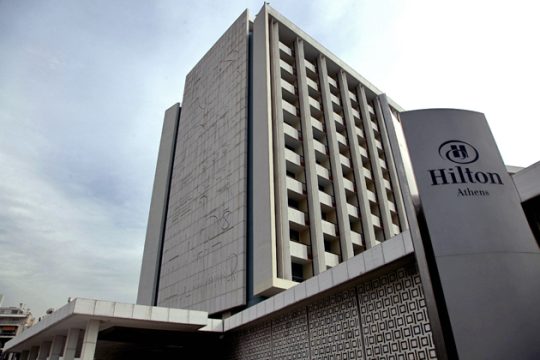 Αντίστροφη μέτρηση για τη μεταβίβαση του «Hilton»