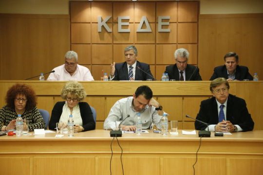 Αποκλειστική διαχείριση απορριμμάτων ζητούν οι δήμοι