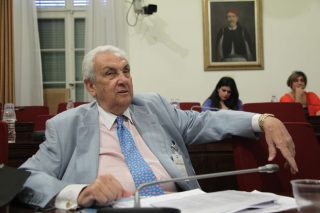 Ο αντιμνημονιακός πατριώτης με τις εξωχώριες