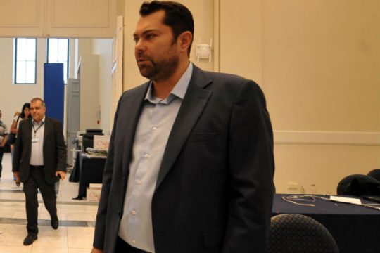 «Άκαιρη» η συζήτηση για τις θεματικές άδειες