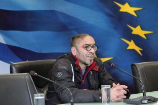 Χυδαία ρατσιστική συμπεριφορά στο μετρό