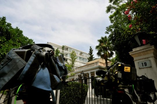 «Τερματίζουμε το ξεπούλημα των προηγούμενων κυβερνήσεων»