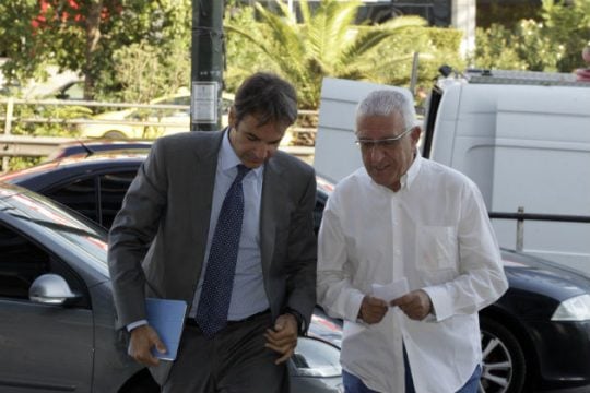 Βολές Κακλαμάνη κατά Μητσοτάκη για την ΕΛΣΤΑΤ
