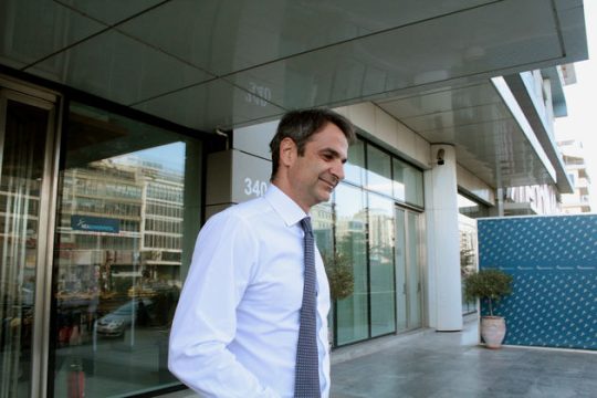 Τέσσερα «χτυπήματα» της ΝΔ για τις άδειες