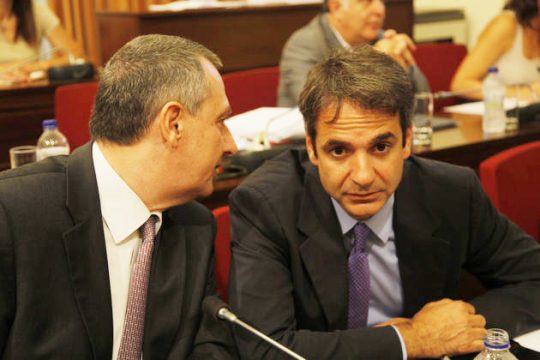 Γαλάζιοι «αντάρτες» στην απομόνωση