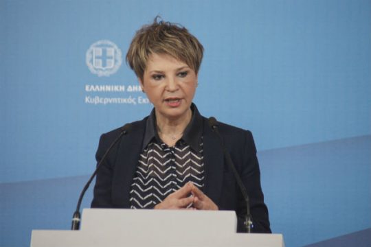 Διαψεύδει το Μαξίμου την παρουσία υπουργών στο ταχύπλοο