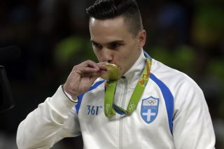 Χορεύοντας με τους κρίκους!
