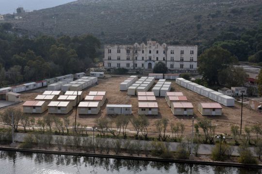 Καταγγελία για αστυνομική αυθαιρεσία στο hotspot Λέρου