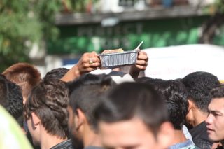 Σκάνδαλο μεν, πλειοδοσία σκανδαλολογίας δε